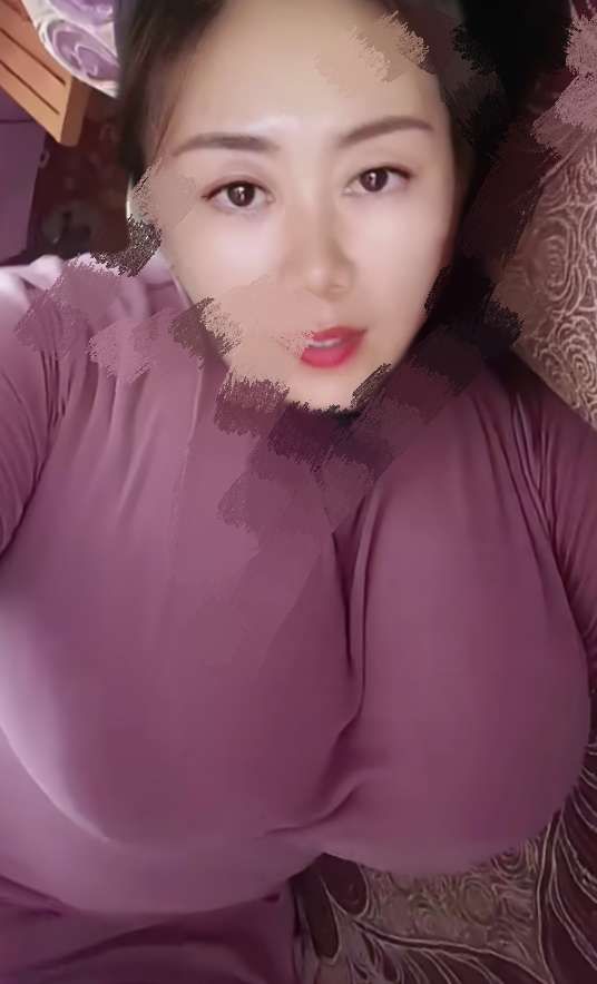 有没有喜欢乱伦的，欢迎留言，希望大家在这里找到归宿